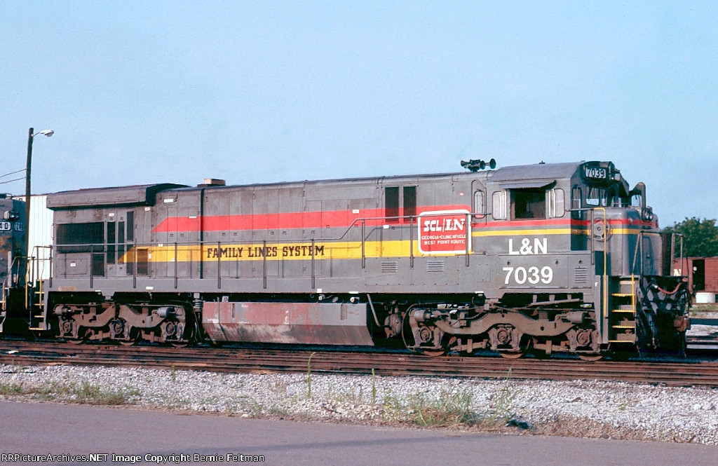 Louisville & Nashville C30-7 #7039 in the Boyles Yard Service Center 